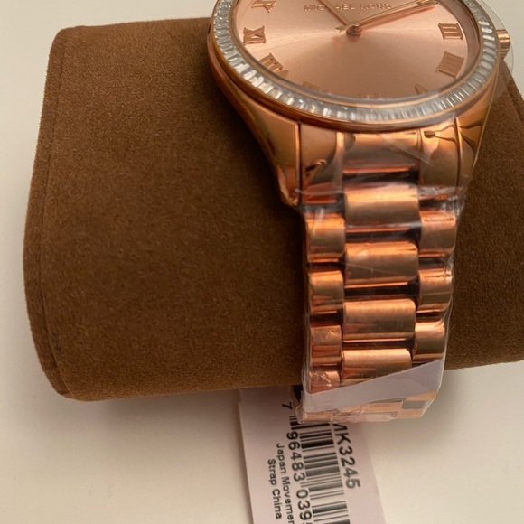 Michael Kors Blake Rose Gold Crystal Watch New Glam Designer MK3245 - Picture 13 of 13